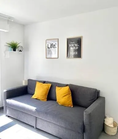 Apartment Le Cosy Studio Proche Paris Avec Parking & Terrasse