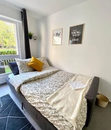 Le Cosy Studio Proche Paris Avec Parking & Terrasse *