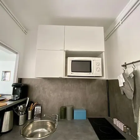Le Cosy Studio Proche Paris Avec Parking & Terrasse * Evry-Courcouronnes
